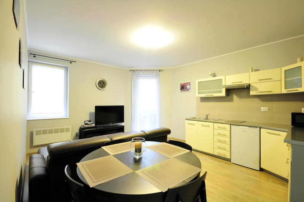 Apartament Gryfa Pomorskiego Miedzyzdroje Apartment Exterior photo